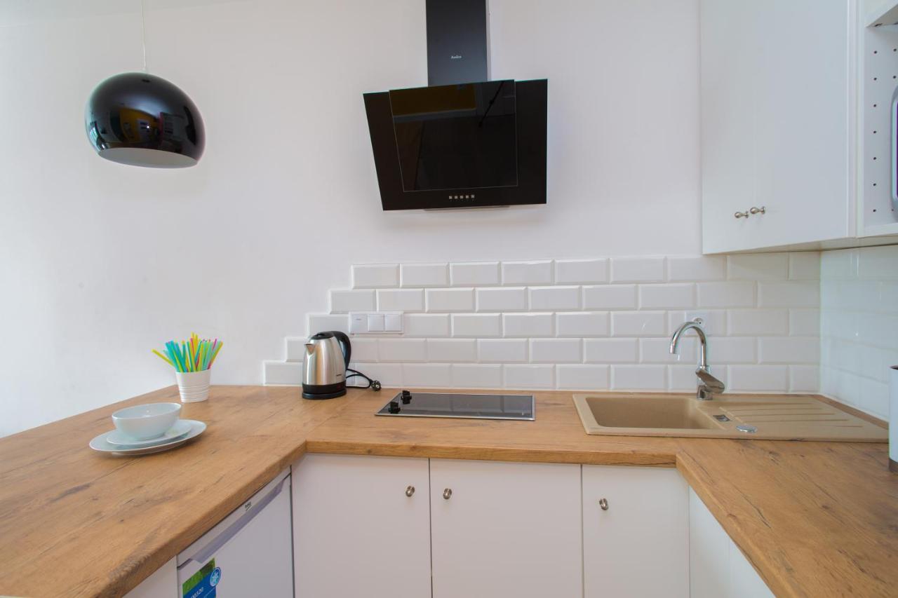 Cozy Studio Next To Central Station Apartment Warsaw Ngoại thất bức ảnh